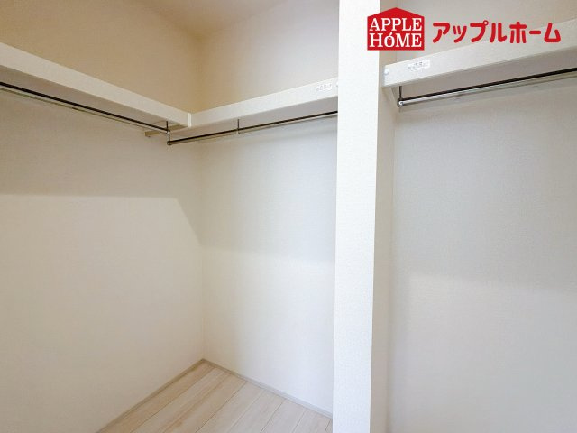 さいたま市南区大谷口3期の収納|荷物や趣味が増えても安心な広い収納がたくさんあります♪