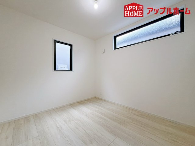 さいたま市西区宮前町1期の洋室|居室は全室収納あり！たっぷりある収納活用でお部屋もキレイを保てます♪