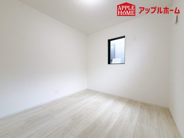 さいたま市西区宮前町1期の洋室|居室は全室収納あり！たっぷりある収納活用でお部屋もキレイを保てます♪