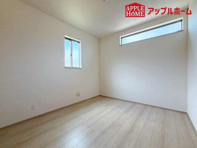 さいたま市北区本郷町1065番の洋室|居室は全室収納あり！たっぷりある収納活用でお部屋もキレイを保てます♪