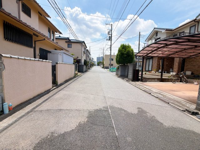 さいたま市大宮区北袋町9期の前面道路含む現地写真