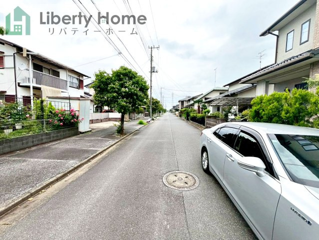 取手市光風台3丁目　新築戸建の前面道路含む現地写真