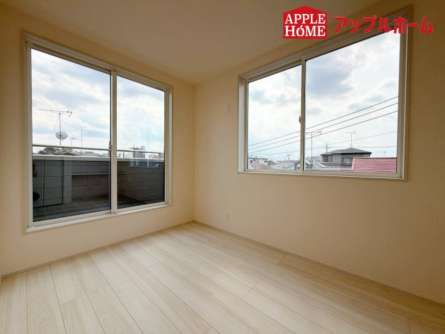 さいたま市北区宮原町第3の洋室|居室は全室収納あり！たっぷりある収納活用でお部屋もキレイを保てます♪
