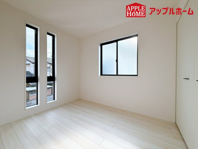 [新築住宅] さいたま市北区奈良町 11期 全2棟の洋室|居室は全室収納あり！たっぷりある収納活用でお部屋もキレイを保てます♪
