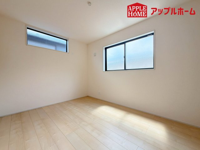 [新築住宅] さいたま市北区植竹町1丁目 全2棟の洋室|居室は全室収納あり！たっぷりある収納活用でお部屋もキレイを保てます♪