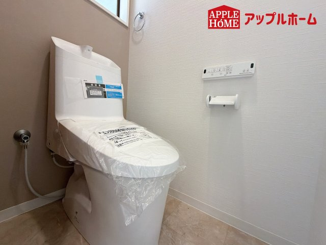 [中古住宅] 上尾市中妻5丁目のトイレ|新品にリフォーム済み