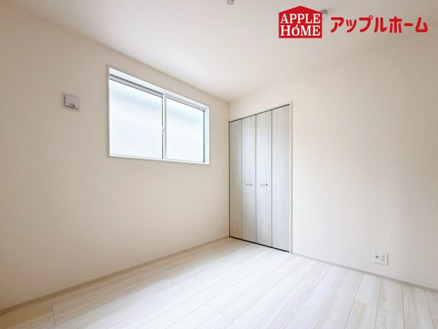 [新築住宅] さいたま市南区白幡6丁目 全3棟の洋室|居室は全室収納あり！たっぷりある収納活用でお部屋もキレイを保てます♪