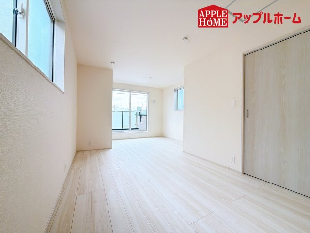 [新築住宅] さいたま市南区白幡6丁目 全3棟の洋室|居室は全室収納あり！たっぷりある収納活用でお部屋もキレイを保てます♪