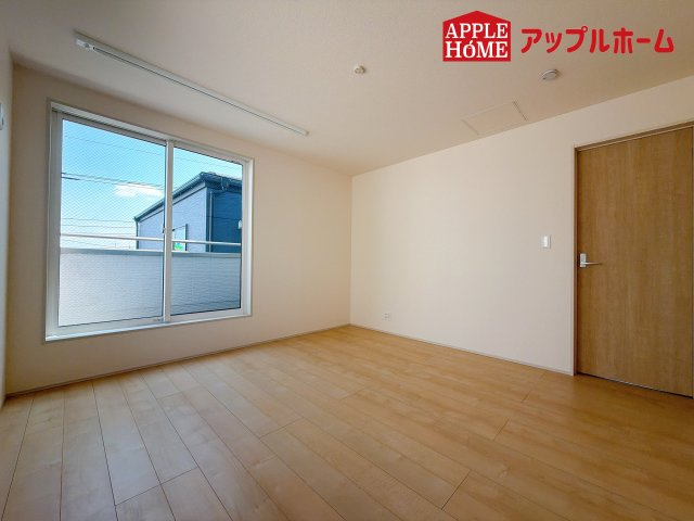 [新築住宅] さいたま市浦和区領家5丁目 全3棟の洋室|居室は全室収納あり！たっぷりある収納活用でお部屋もキレイを保てます♪
