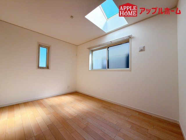 [新築住宅] さいたま市浦和区大東2丁目 全3棟の洋室|２階居室は全室収納あり！たっぷりある収納活用でお部屋もキレイを保てます♪