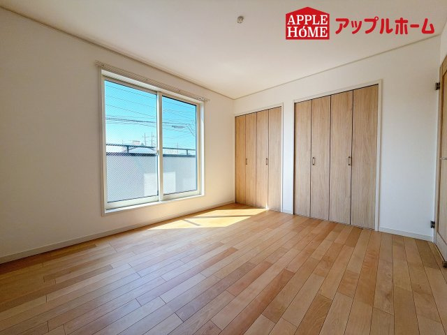 [新築住宅] さいたま市浦和区大東2丁目 全3棟の洋室|２階居室は全室収納あり！たっぷりある収納活用でお部屋もキレイを保てます♪