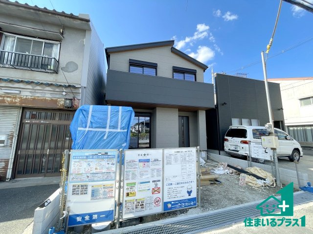 ■枚方市牧野下島町　新築一戸建ての外観|お客様に長く安心して住んでいだだける事にこだわった家づくり！住んでからのアフターサービスにもしっかりと取り組んでいます！