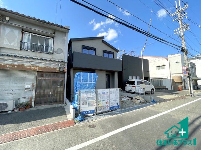 ■枚方市牧野下島町　新築一戸建ての外観|安心の10年保証！外観を美しく保ち、雨水で汚れを落とします！気になることがありましたら、お気軽にお問い合わせください！