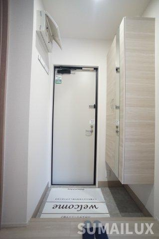 熊本市東区東京塚町のアパートの玄関