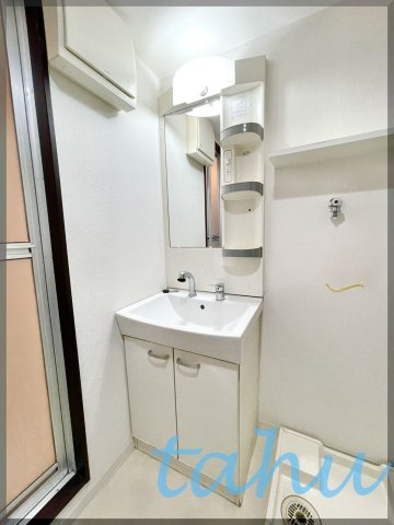 板橋区中台１丁目の賃貸マンションの独立洗面台
