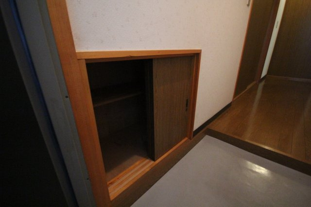 栗原ビルの玄関|玄関・収納