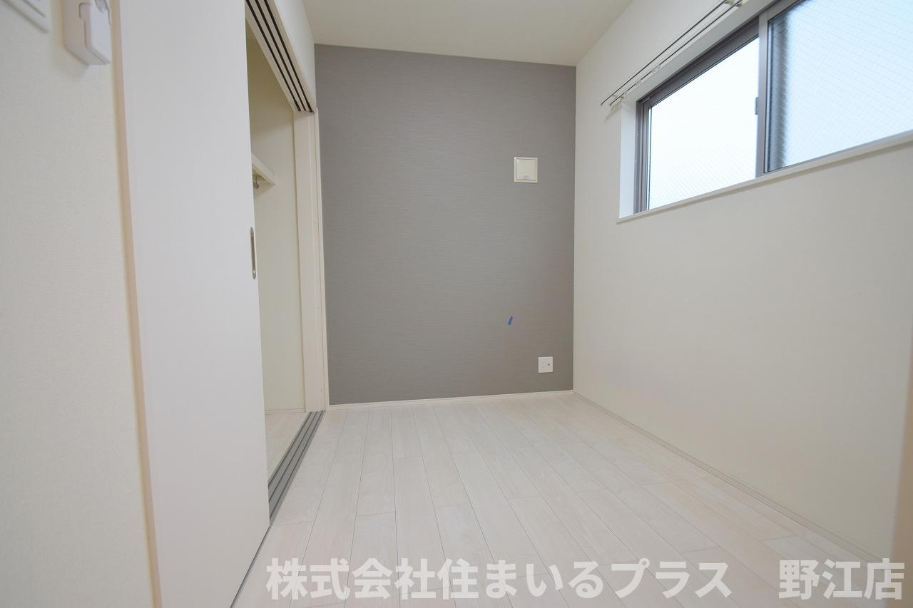 大阪市旭区大宮１丁目のアパートの洋室