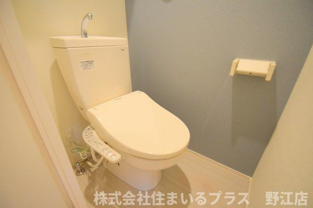 大阪市旭区大宮１丁目のアパートのトイレ