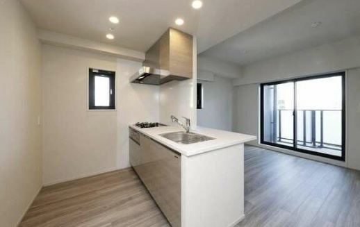 大阪市中央区瓦屋町２丁目の賃貸マンションのキッチン