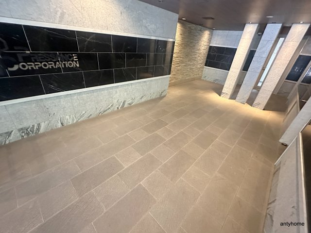 エスキュート京町堀　仲介手数料無料のロビー