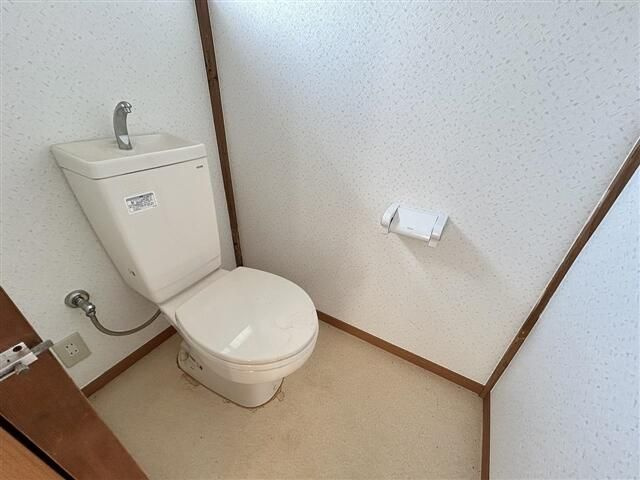 鈴野荘のトイレ