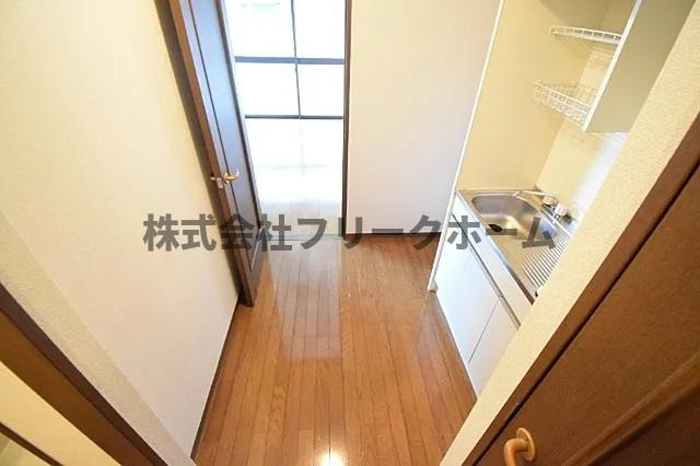 三鷹市井の頭１丁目の賃貸マンションのキッチン