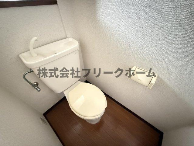 三鷹市井の頭１丁目の賃貸マンションのトイレ