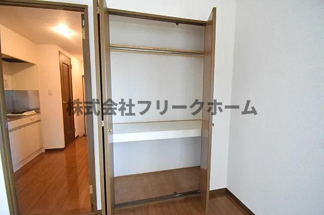 三鷹市井の頭１丁目の賃貸マンションの収納