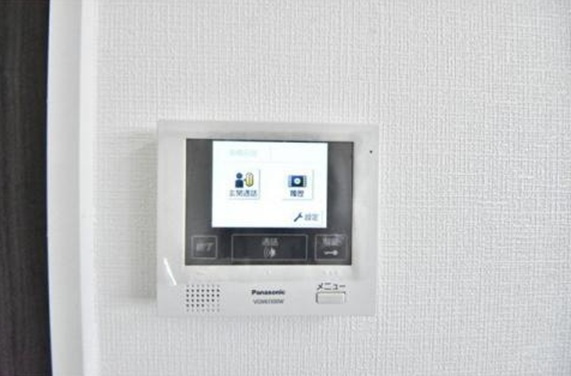 ソレイユ糀谷の設備|TVモニター付きオートロック
