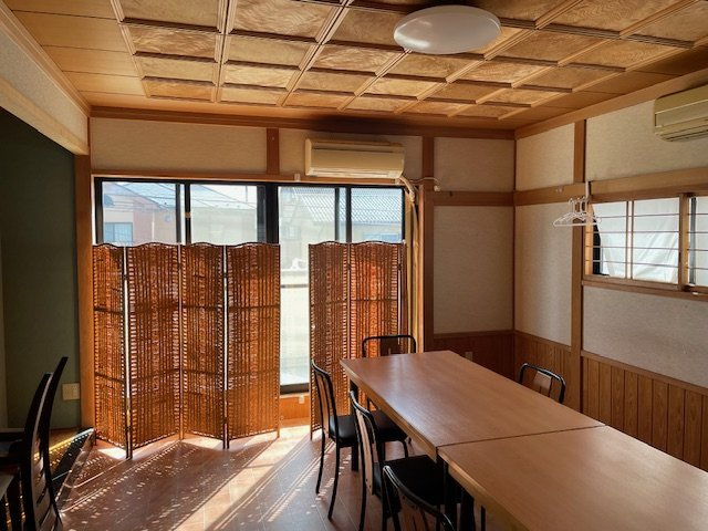 葛梅店舗の内装|2階