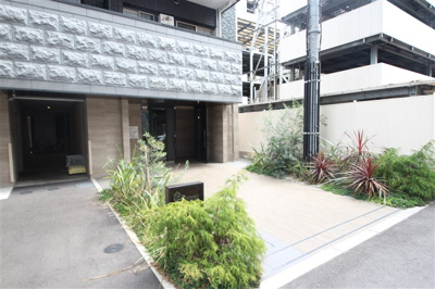 【エントランス】 | CAVANA梅田北