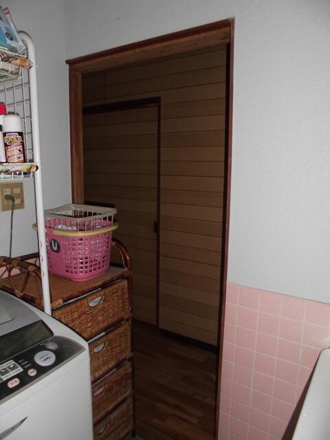 八代市本野町売戸建のランドリースペース| 