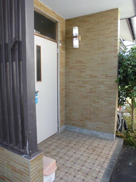 八代市本野町売戸建の玄関| 