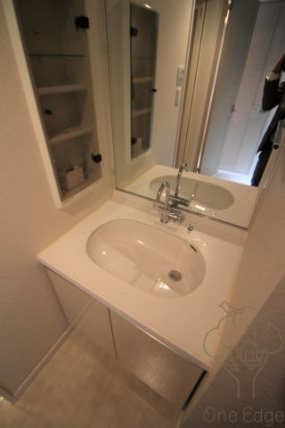 S-RESIDENCE福島Luxeの独立洗面台