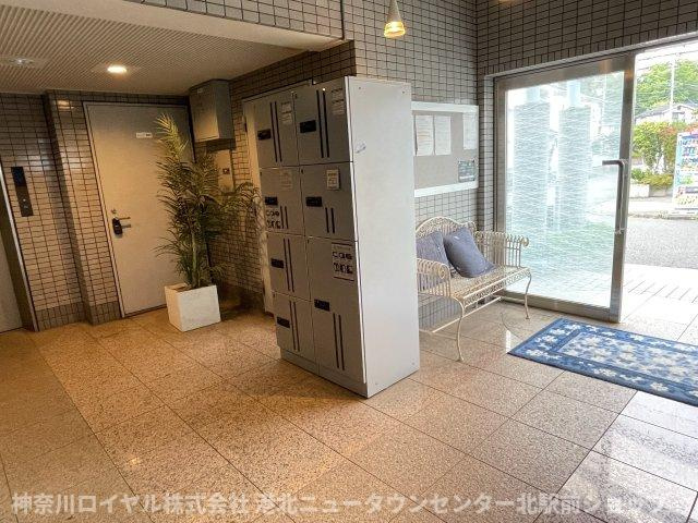 【ロビー】