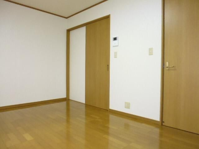 川崎市多摩区枡形６丁目のアパートの収納