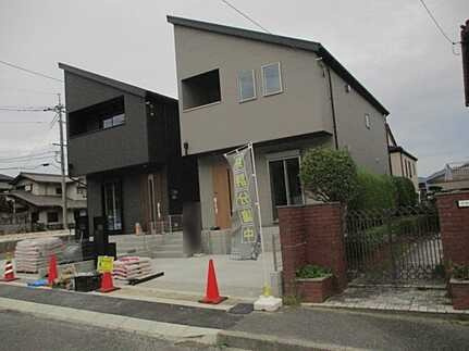 広島市西区山田新町1丁目　新築一戸建ての外観