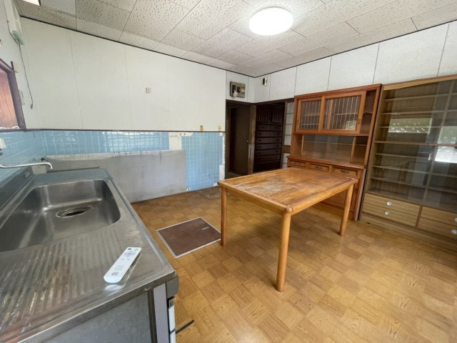 高下西町戸建ての居間・リビング