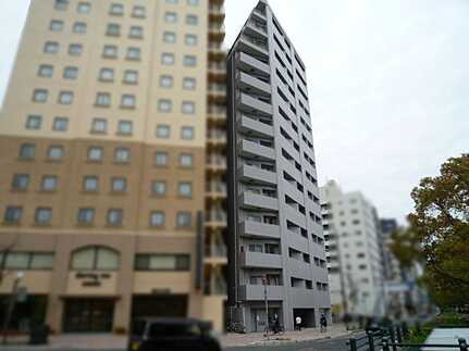 ローレルコート平和大通りの外観
