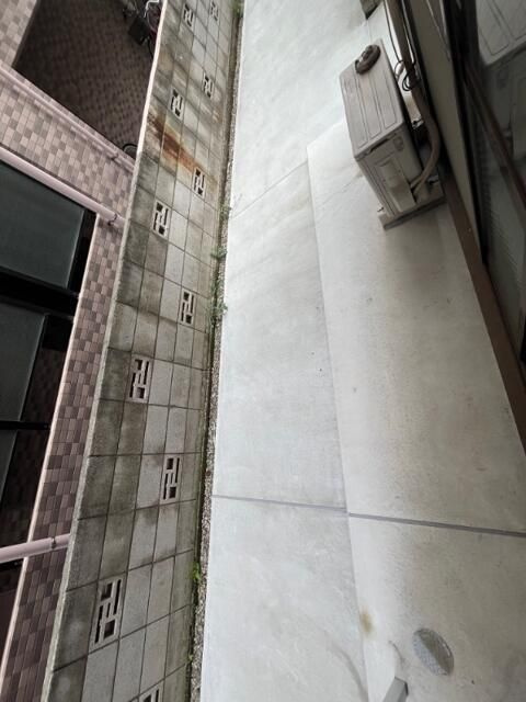 川崎市多摩区登戸の賃貸マンションのバルコニー