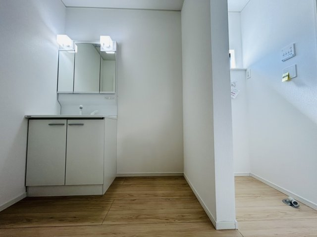 粕屋町阿恵第1の独立洗面台