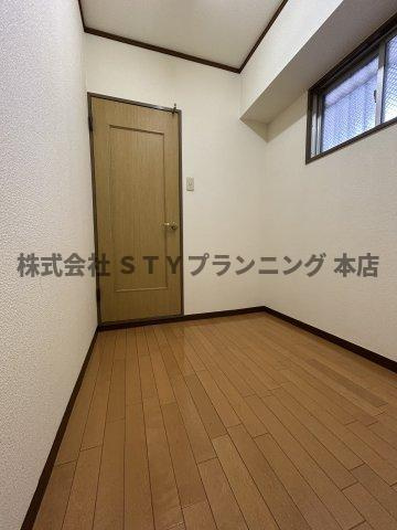 仲介手数料0円！ハイレジデンス勝川の洋室