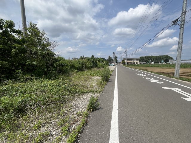 三拝川岸貸地の周辺|南東側接道