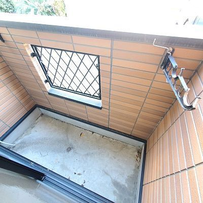 熊本市中央区九品寺６丁目のアパートのバルコニー