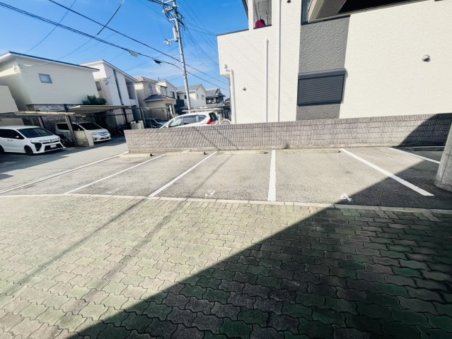 スクェア・ヴィレッジの駐車場