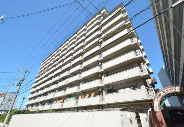 コスモハイツ新大阪の外観|外観もきれいです