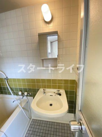 大阪市淀川区西中島１丁目の賃貸マンションの洗面所
