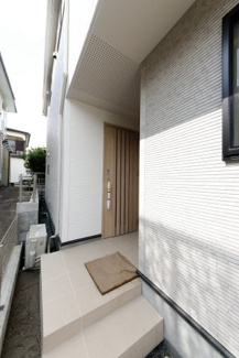 【エントランス】 | ＢＬＯＯＭＩＮＧ　ＭＡＩＳＯＮ横浜市青葉区柿の木台