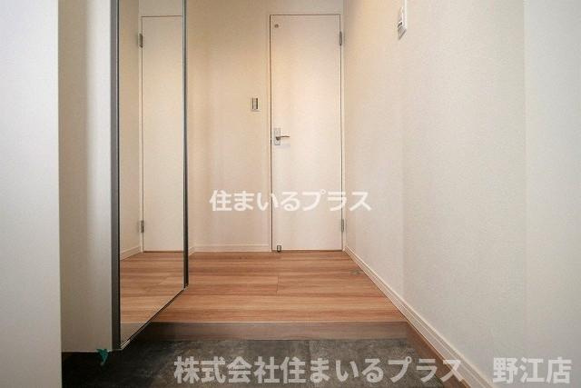 ＡＬＥＧＲＩＡ鶴見区今津の玄関
