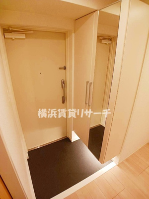 【玄関】 | グランスイート新横浜Ⅰ